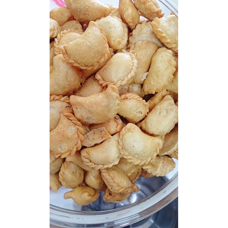 

PASTEL RASA UDANG GURIH BISA SEPEREMPAT SETENGAH SEKILON0