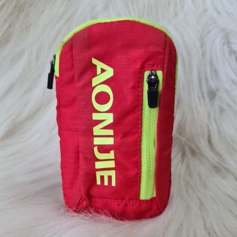 TAS BOTOL AONIJIE SEPEDA GYM LARI