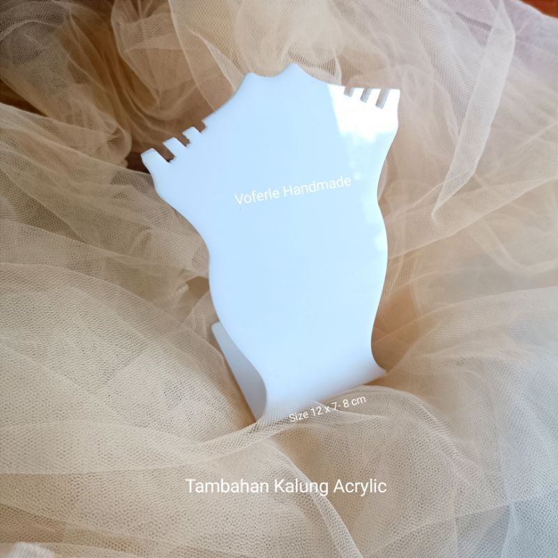 Tempat Tatakan Gelang Kalung Uang Replika Emas Bunga Inisial Nama Mempelai Hiasan Lainnya