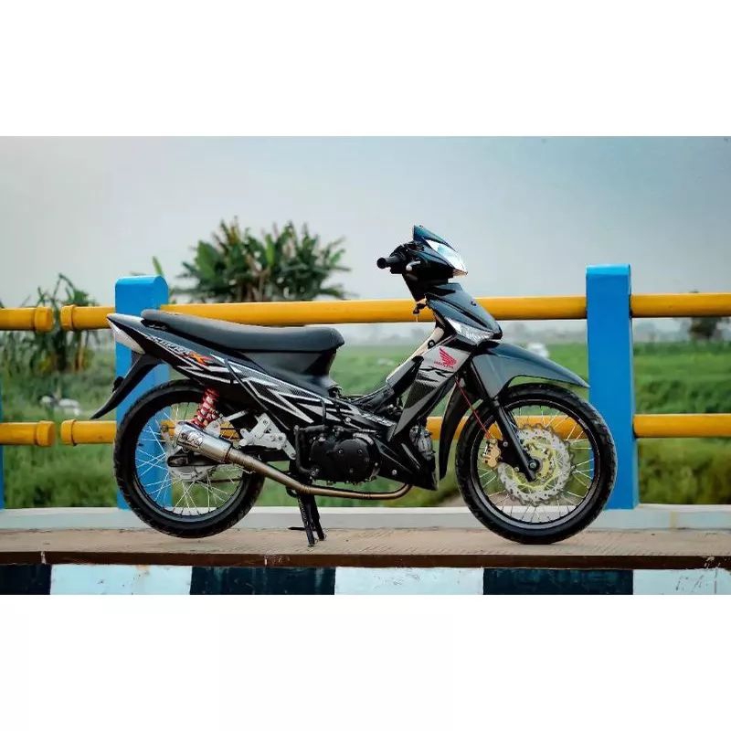 striping liss sticker standar ORI Honda Supra X 125 tahun 2012