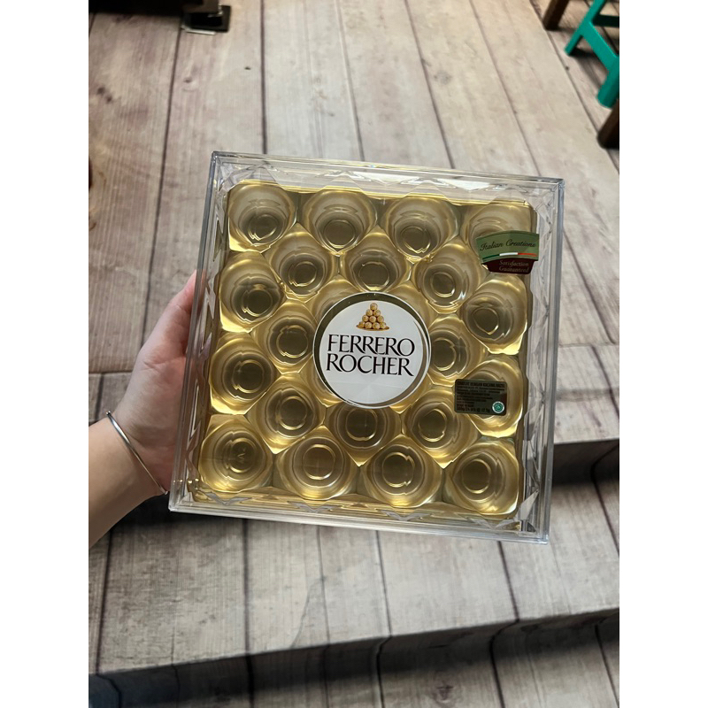 

kotak ferrero rocher kosong