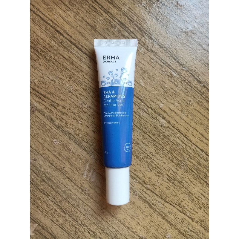 ERHA Acneact BHA & Ceramides Gentle Acne Moisturizer