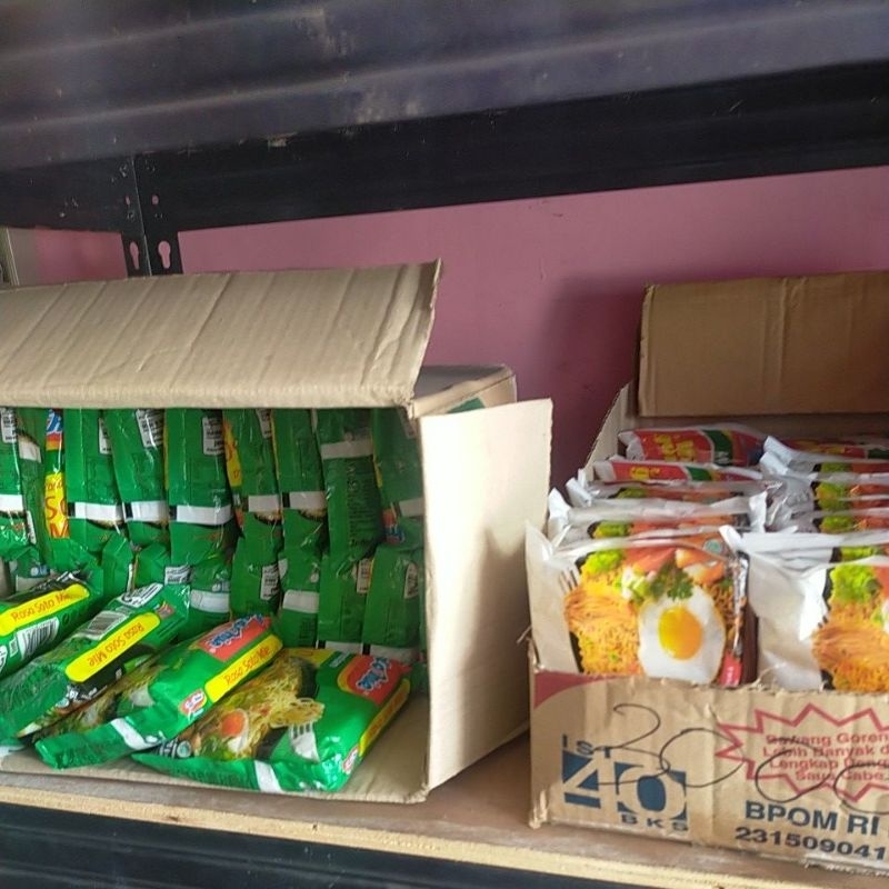 

Indomie mie instant isi 10