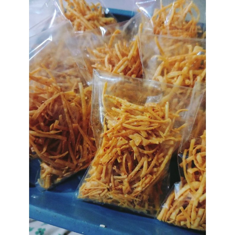 

Kripkrip pedas asin renyah empuk 1kg Rp 50.000
