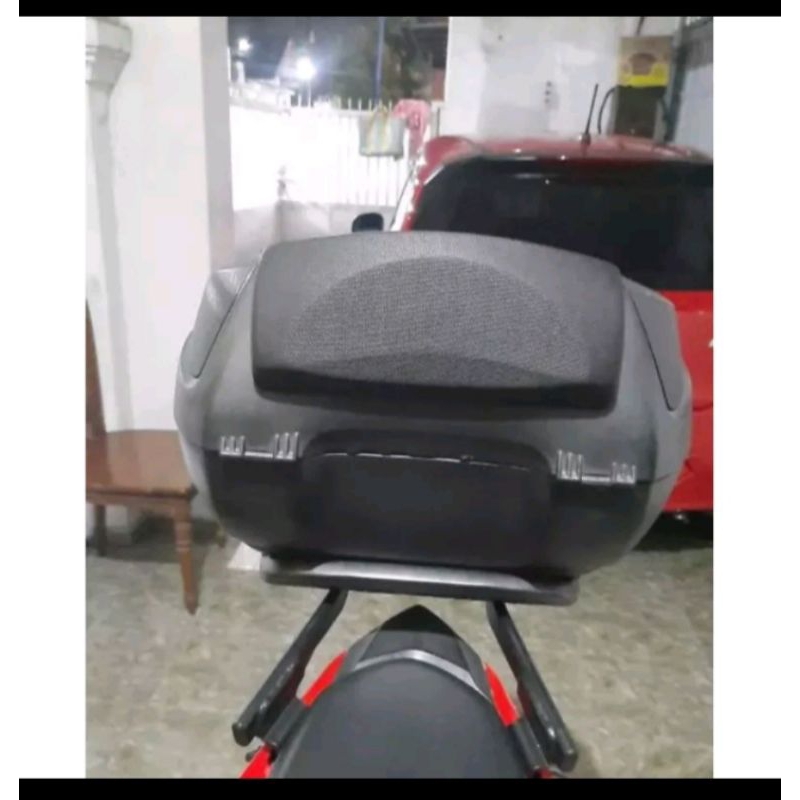 SHAD BOX SH39/ SANDARAN box Shad sh39