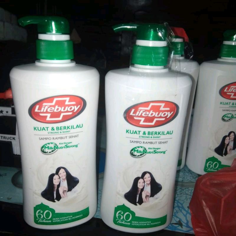 Lifebuoy shampoo 680ml hijau dan merah