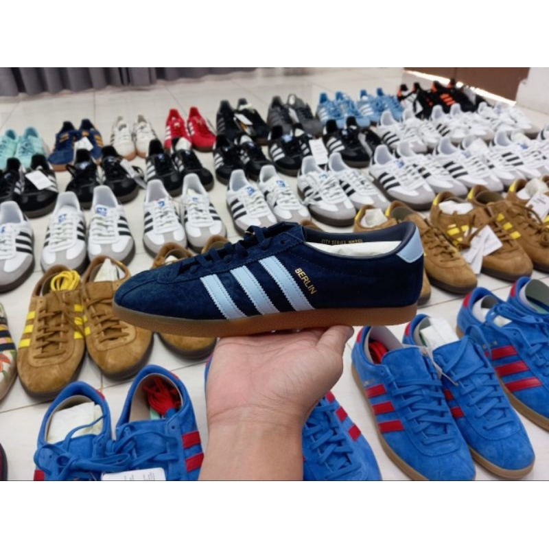 Harga adidas outlet berlin