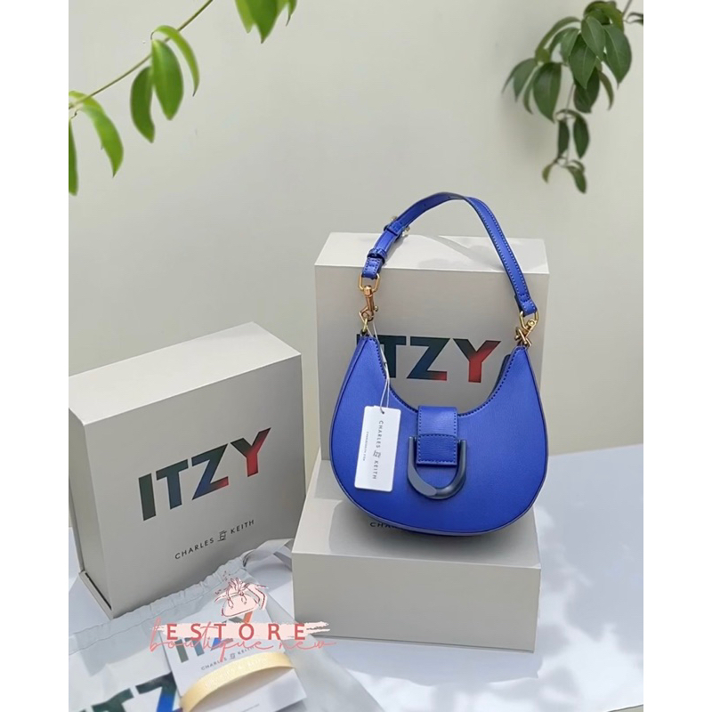 Tas Wanita Itzy Bag Best Quality (Incl Dustbag Satin &amp; Gelang)