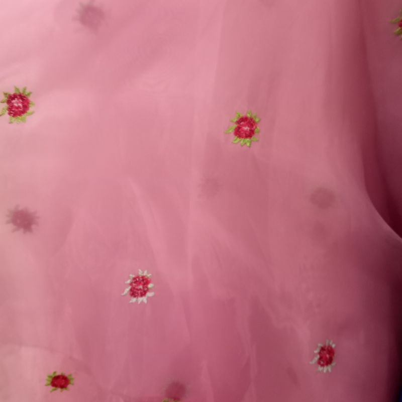 BAHAN ORGANZA MOTIF BUNGA