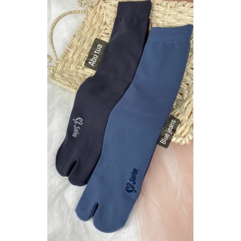 KAOS KAKI JEMPOL BY SASHEE