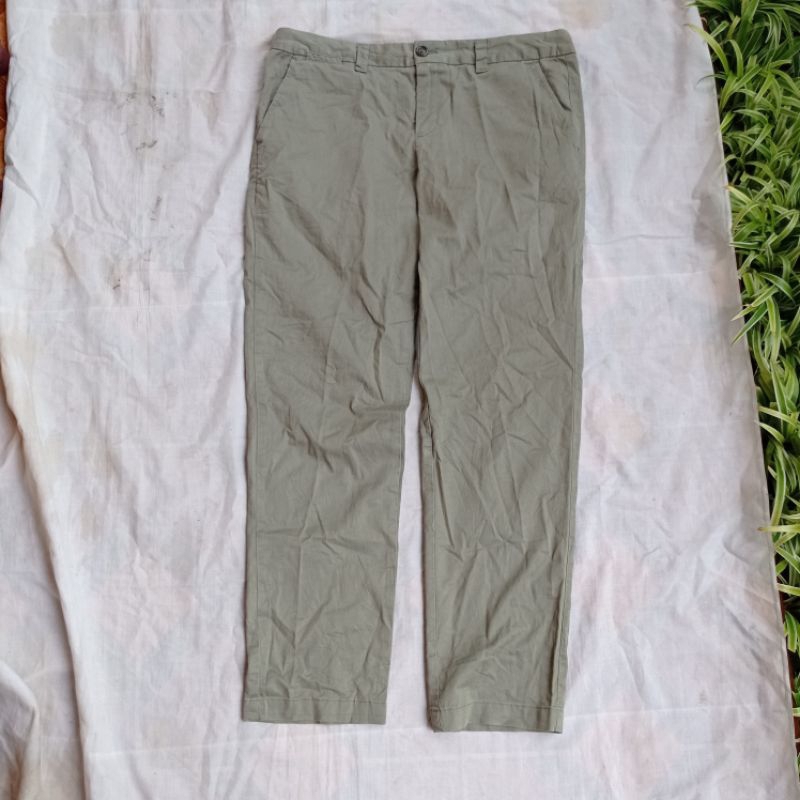 LONG PANTS CHINOS KHAKIS GAP SECOND
