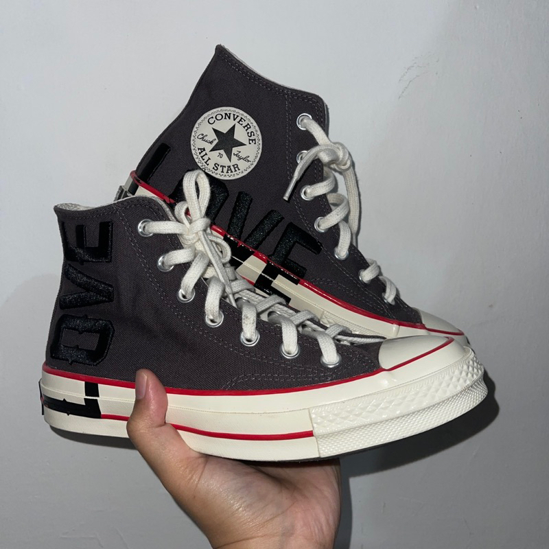 Sepatu Converse Love Fearlessly Thunder Grey (preloved)