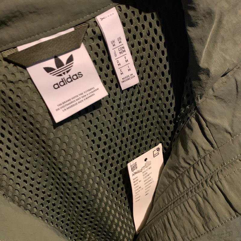 ADIDAS ADICOLOR CLASSIC 3 STRIPES WINDBREAKER ORIGINAL