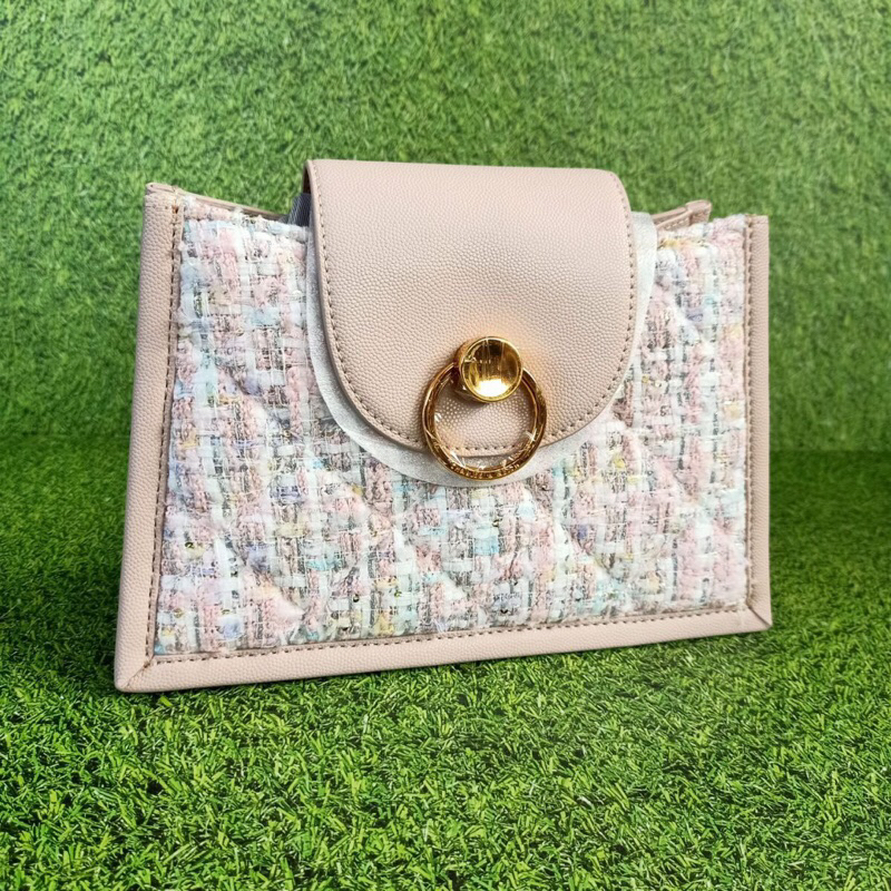 CHARLES & KEITH ROZA TWEED TRAPEZE BAG