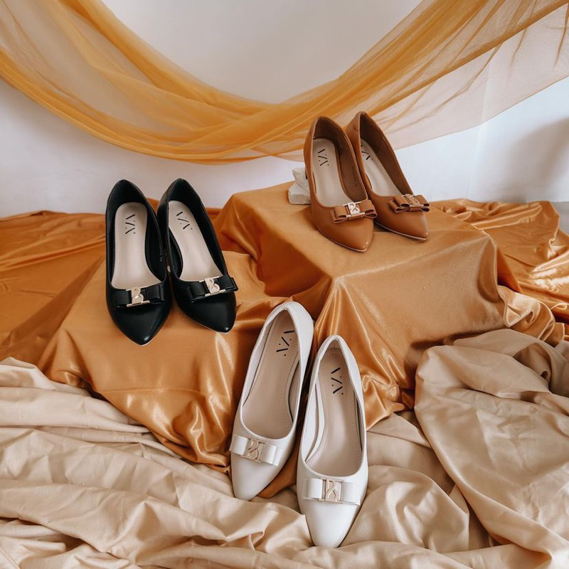 VZN Sepatu Pantofel High Heels Kerja Lancip (Hak 5 cm) Wanita Korea Design Frisly