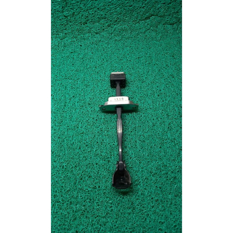 PENYANGGA PENAHAN TAHANAN PINTU DEPAN MOBIL HRV