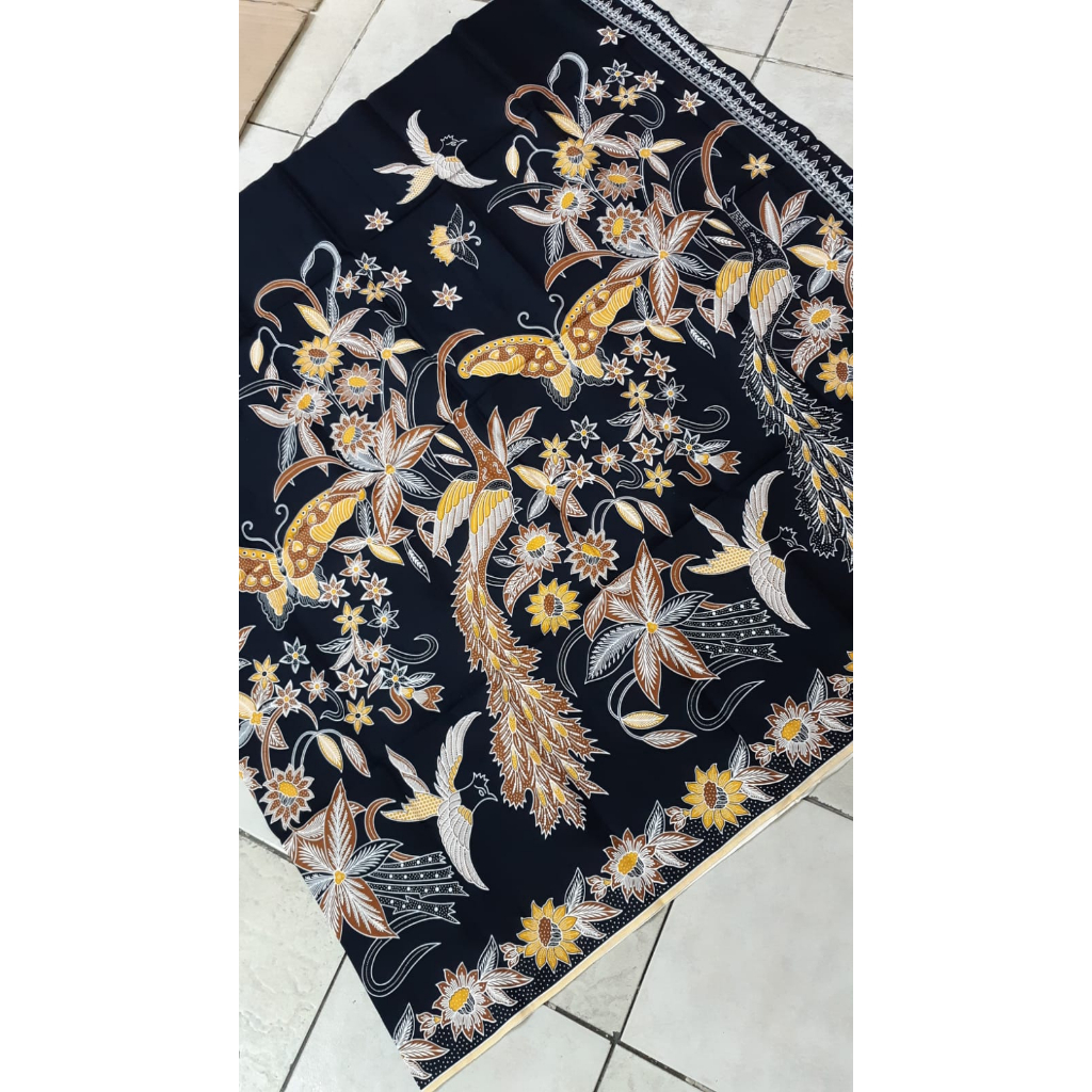 Kain Batik SOLO motif burung merak nangkring