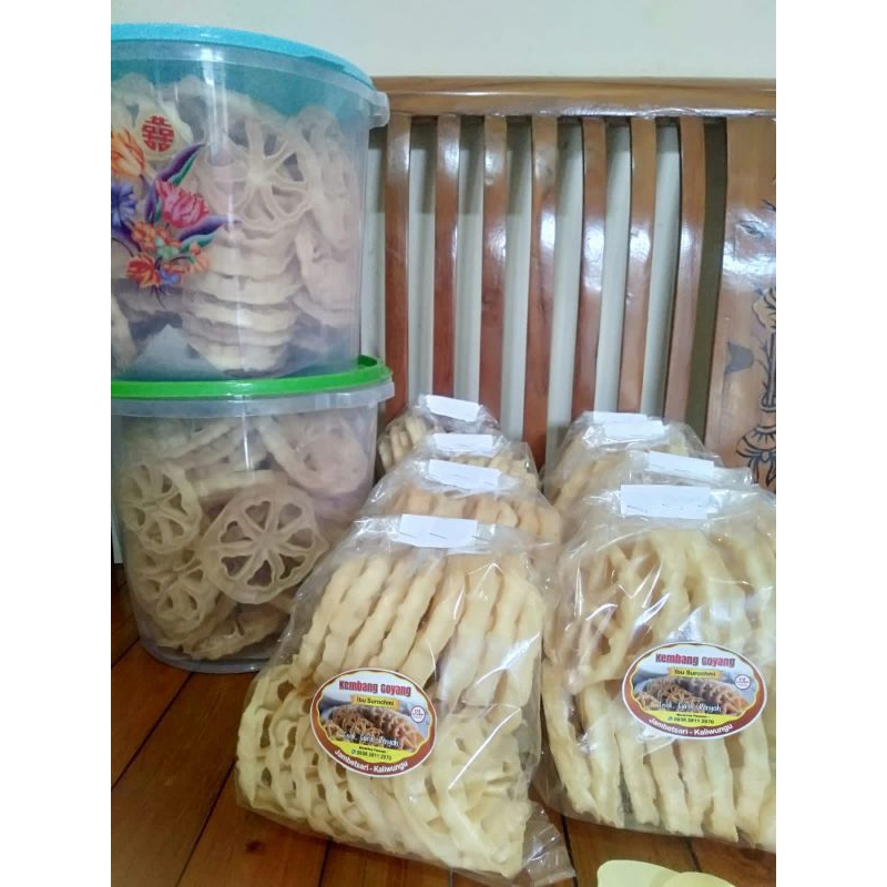 

kembang goyang pertoples ukuran 5liter