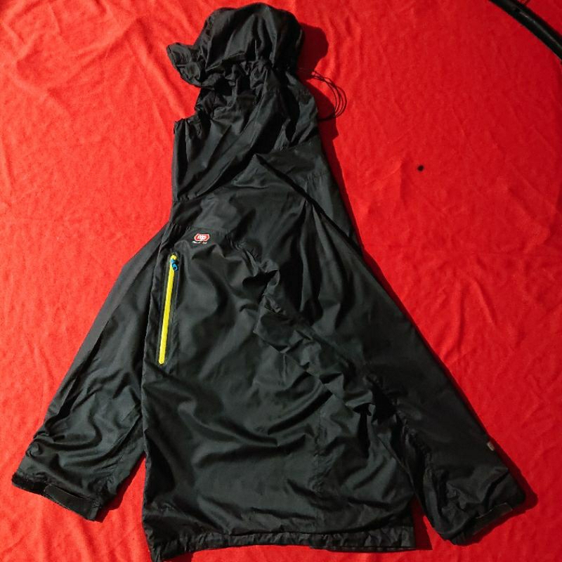 jaket gorpcore phenix marvel preloved