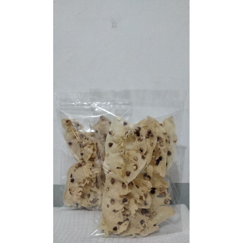 

rengginang peyek lezat dan bergiziiii