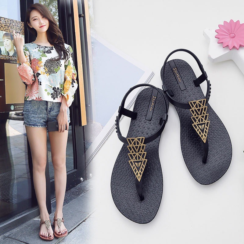 KR 04 SANDAL WANITA KANINA