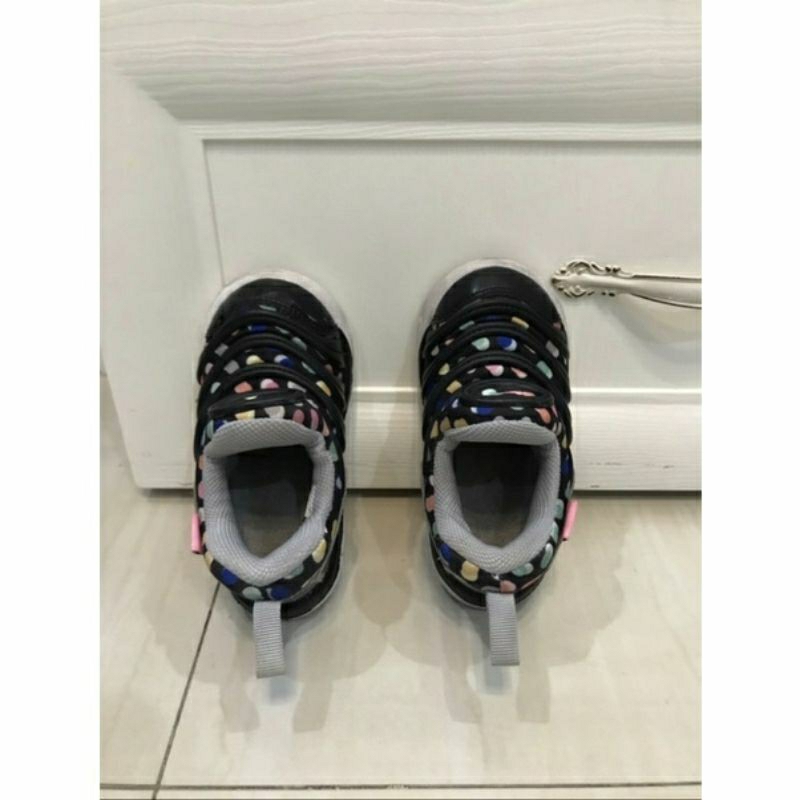 Preloved Sepatu Nike Dynamo Free Sepatu Anak