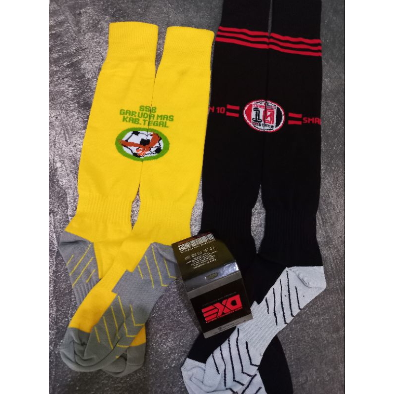 kaos kaki bola custom