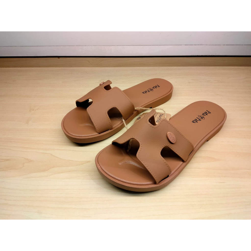 Sandal Selop Wanita Bata Pata Pata Terbaru Sandal Karet Anti Air Warna Hitam Dan Cokelat