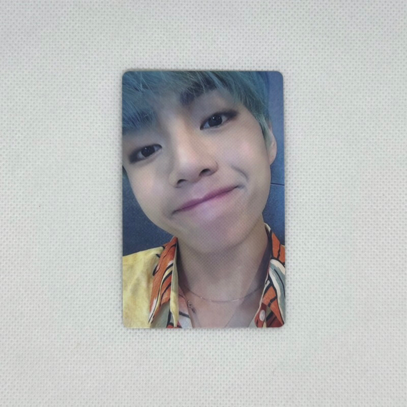 Official BTS PC / photocard V / Kim Taehyung Lights "Boy With Luv" Album Japan FC