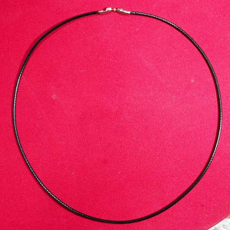 Kalung Tali Korea Hitam liontin Huruf A-L Silver Pria/ Wanita