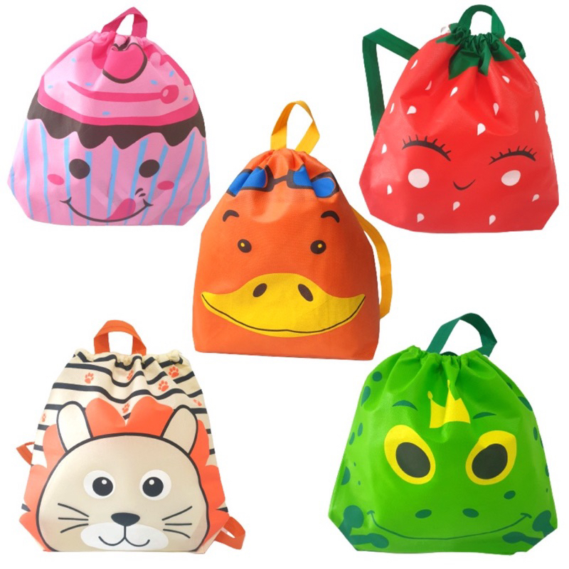

Paket Tas Souvenir Ultah Anak DAKOTA Goodie Bag Ransel Birthday isi 150pcs