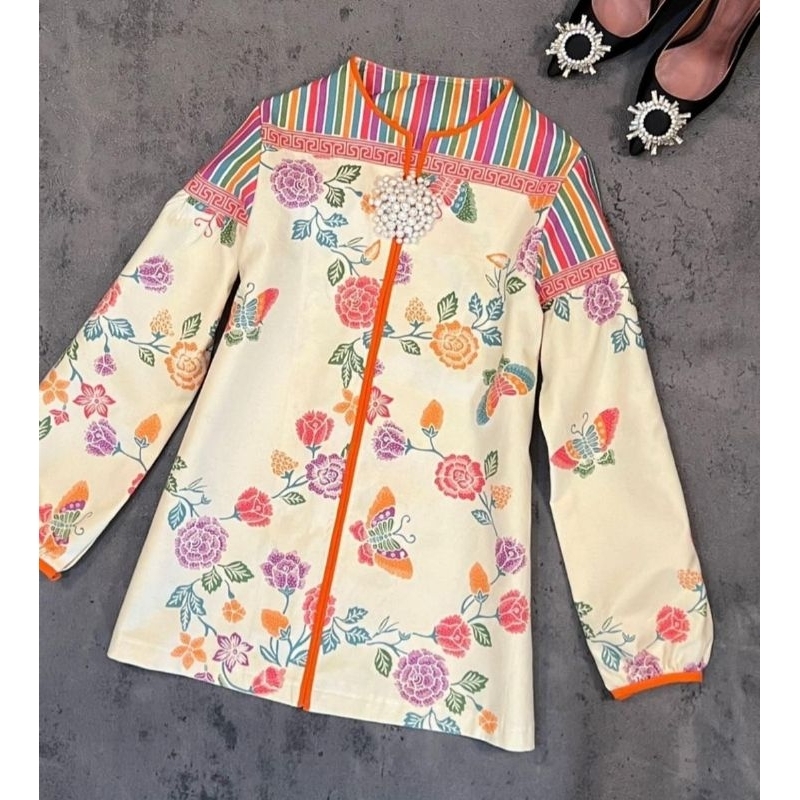 blus batik wanita modern