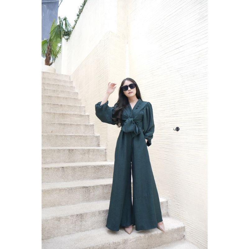 JUMPSUIT PREMIUM WANITA /JUMPSUIT PESTA / JUMPSUIT MEWAH /JUMPSUIT IMPORT / JUMPSUIT MURAH