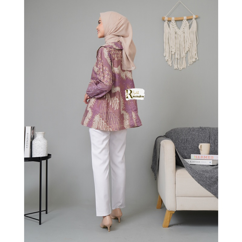 Blouse Batik Wanita Warna Soft Ungu dan Sage