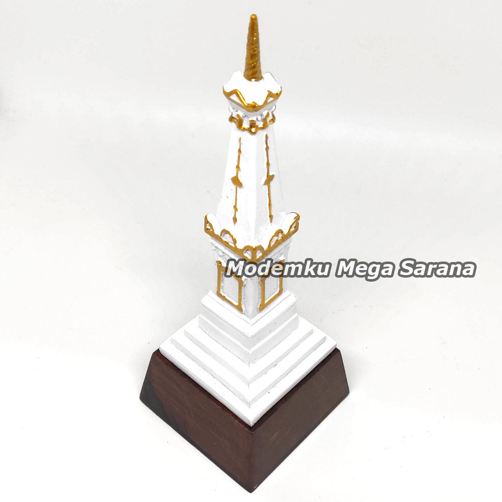 Miniatur Tugu Jogja Fiber Glass 7x7x20 cm Oleh Oleh Khas Jogja Indonesia
