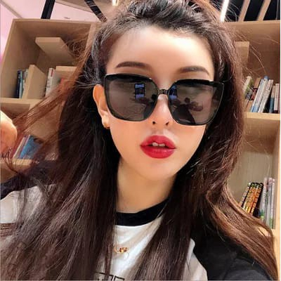 Kacamata Hitam Wanita Optik Anti Sunglass Model Artis Kecamata Viral Trend Bentuk Persegi Tebal Kcamata Fashion Sunglasses Kaca Mata Item Itam Anti Silau Sinar Matahari Debu UV Ultra Violet Eyewear KUV Frame Cat Eye New Retro Korea KCH38