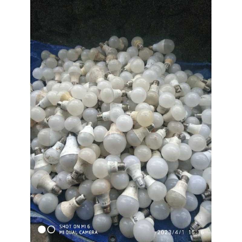 led off(mati) Philips leher kecil AC&DC