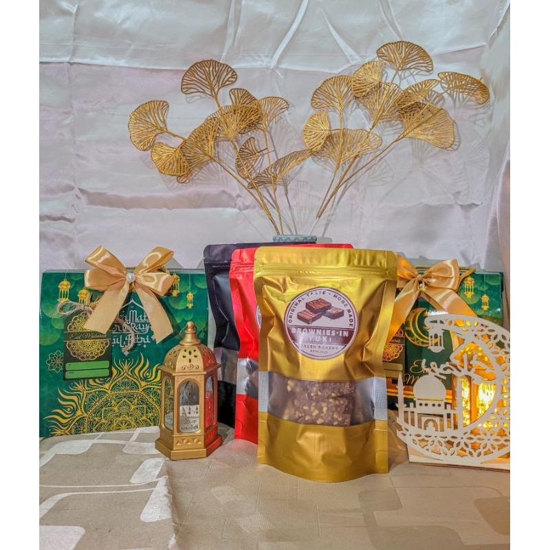 

Hampers Idul Fitri isi 3 Keripik Brownies