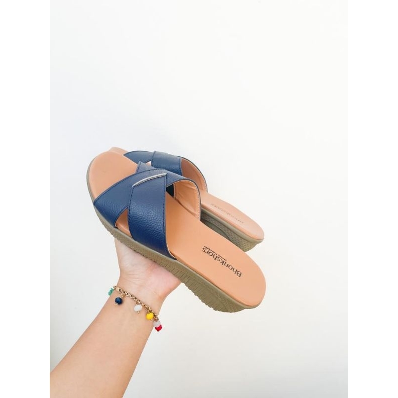 sandal kulit bhonkshors