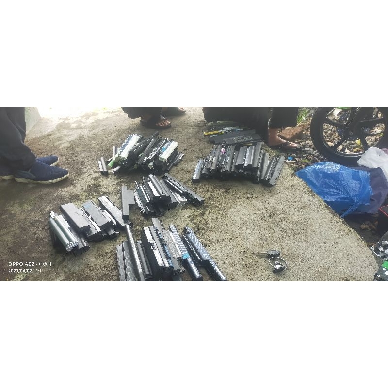 Baterai laptop bekas 18650 3/4 cell