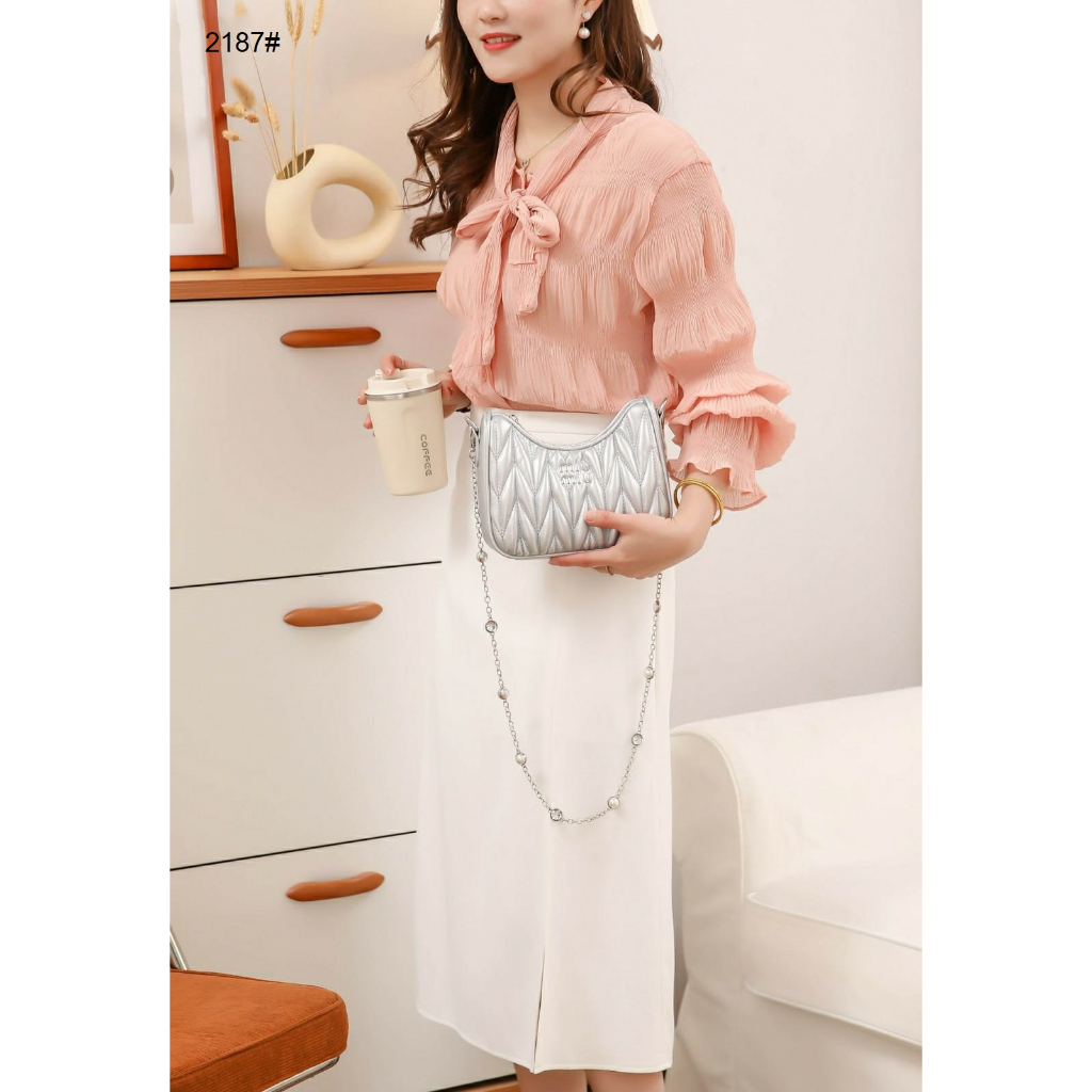 MM nappa Leather Shoulder Bag 2187