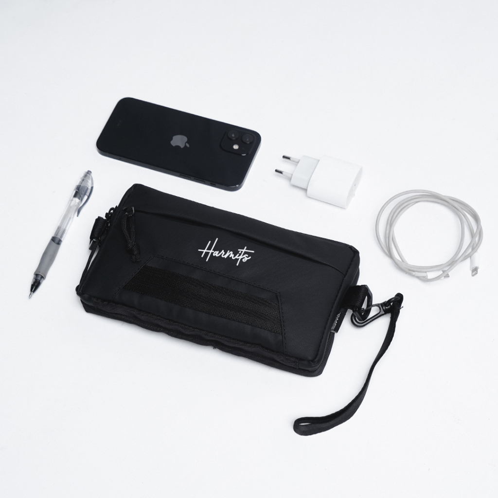 Harmits Project SUCCUBUS Clutch Pria Warna Hitam Multifungsi (Hand bag + Sling bag + Hanging bag) Bahan Bimo Nilon Waterproof
