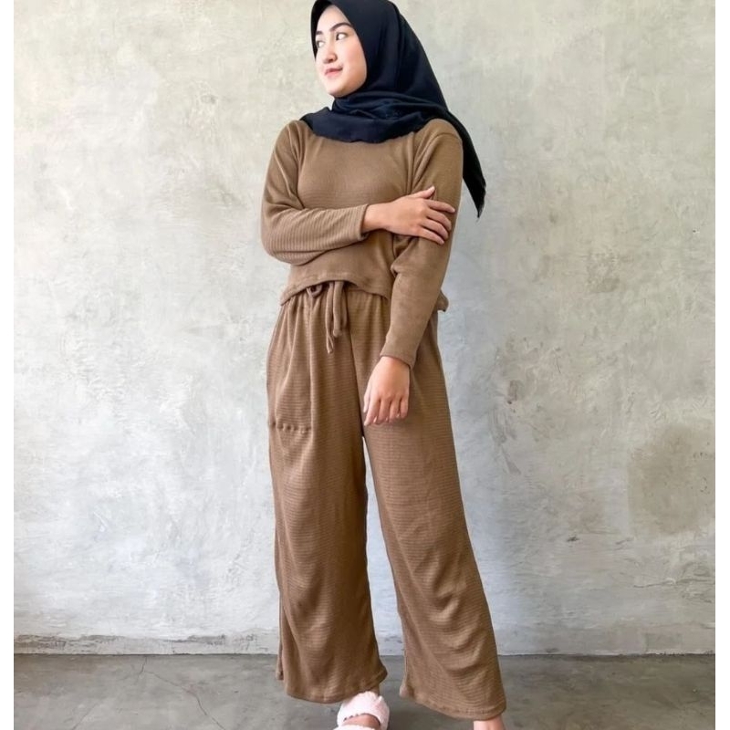 ONE SET / SETCEL WANITA KEKINIAN /STELAN WANITA IMPORT