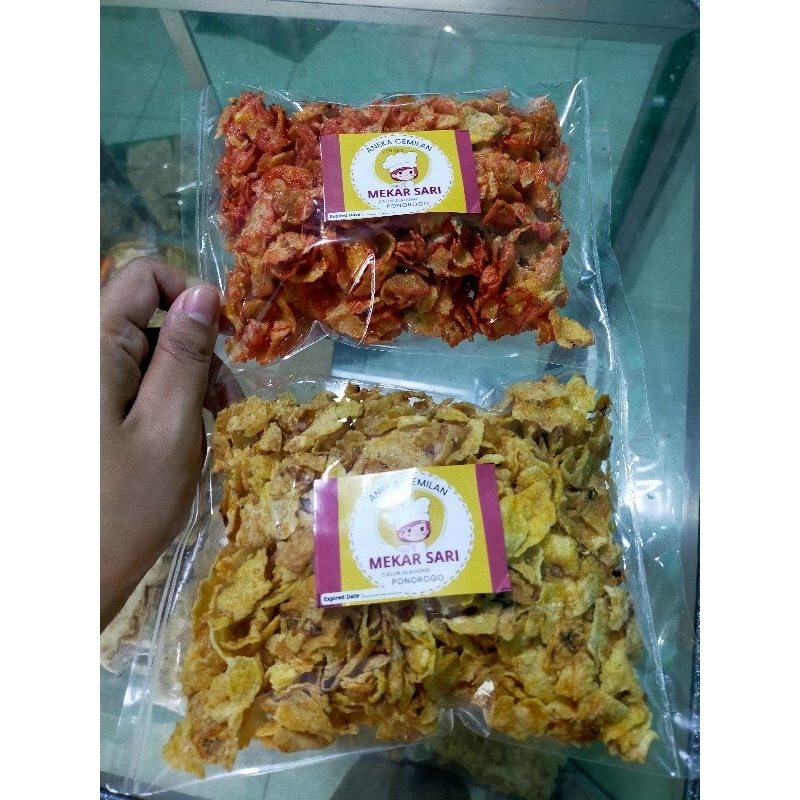 

keripik jangung emping jagung pedas gurih MEKAR SARI khas Ponorogo
