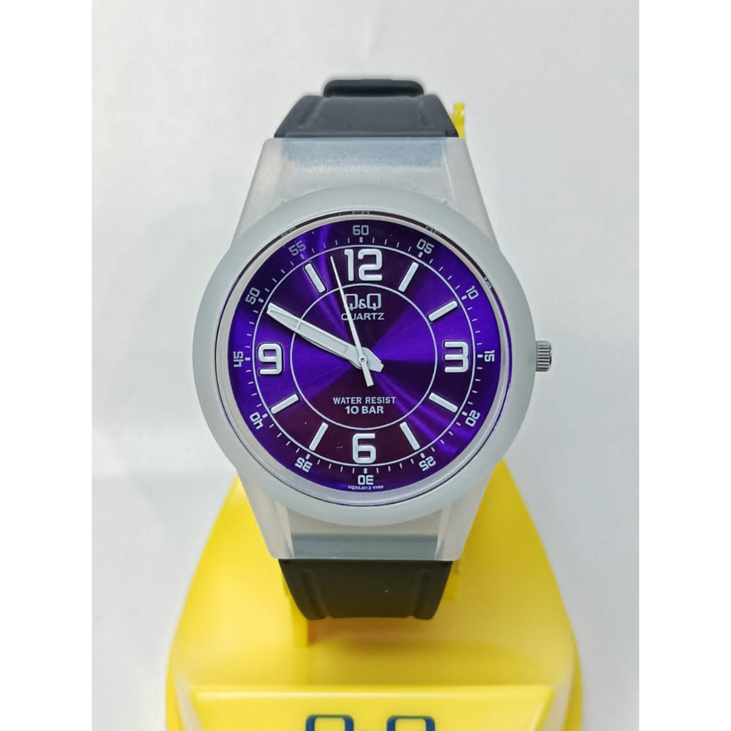 Sale 7.7 Bestseller Unisex Casual Rubber Original Q&amp;Q QNQ QQ VQ50 Series