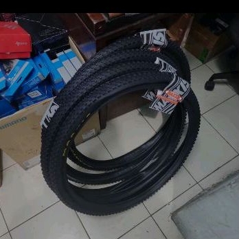ban luar 26 maxxis 26 x 220 IKON TJ