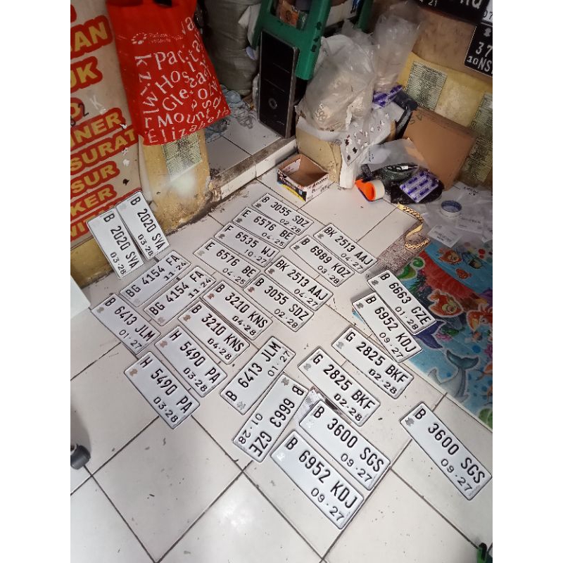 PLAT NOMOR MOTOR STANDAR HITAM