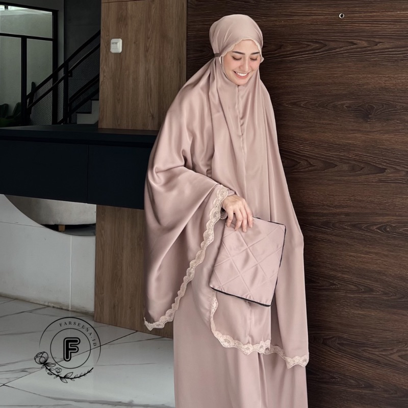 PROMO MUKENA 2IN1 FARSEENA SILK RENDA PREMIUM MURAH + SAJADAH (TAS) + HAMPERS BOX SESERAHAN BY