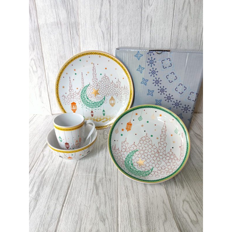 Kopin Piring Set Colorful Bulan Bintang 4pcs Porcelain