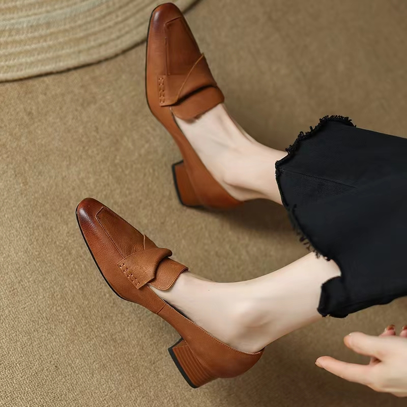 Pointed Toe Formal Leather Flat Shoes / Sepatu Flat Wanita 5374 (35-40)